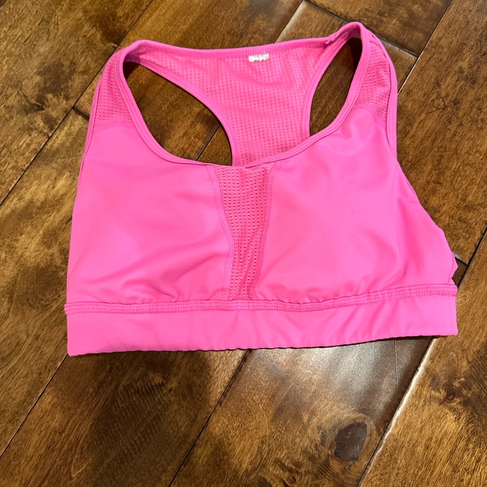 Hot pink‎ sports top size small